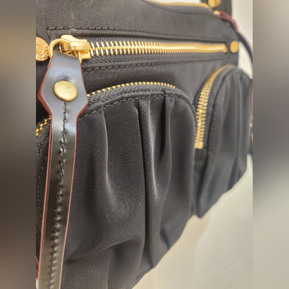 MZ Wallace - Elegant Black Shoulder Bag/Crossbody Bag with Wallet - Picture 4 of 16